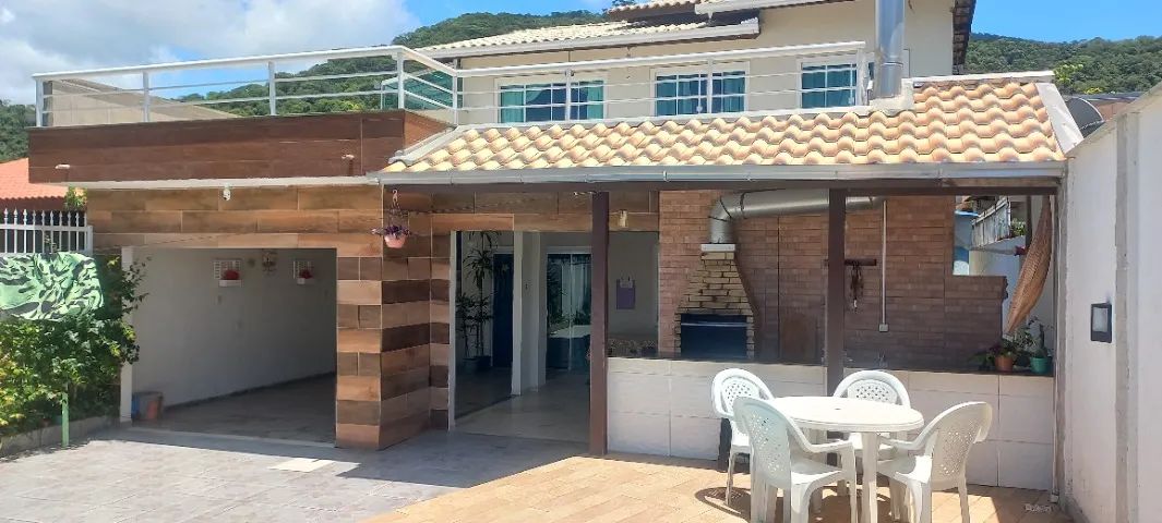 CASA PRAIA DO ESTALEIRINHO- BC- SC de  veraneio e feriados, 6 quartos, com piscina.  - Foto 4