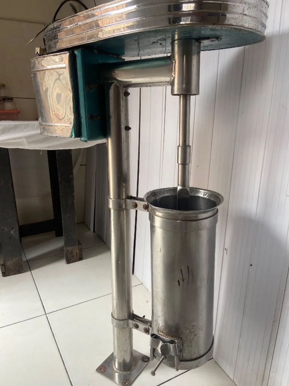 Vende-se máquina de vender açaí inox!
