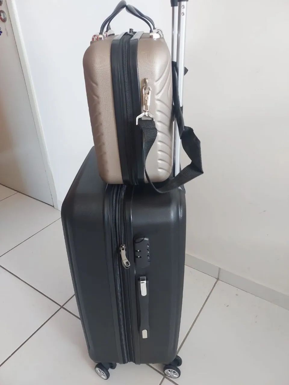 Mala e frasqueira nova - Foto 4