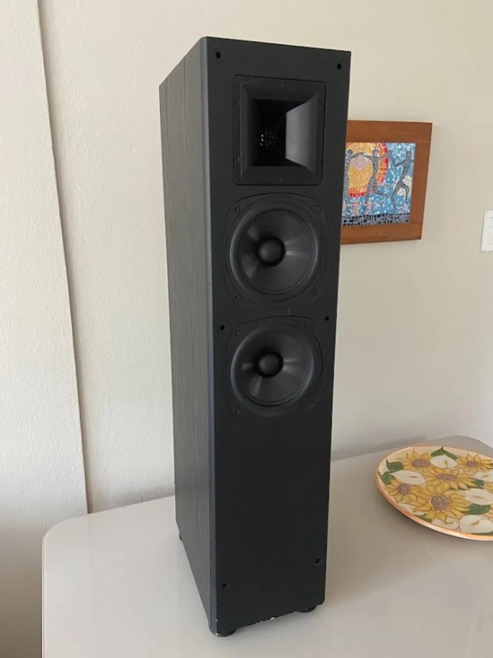 Caixa esquerda de som Klipsch - Excelente oportunidade - Foto 2