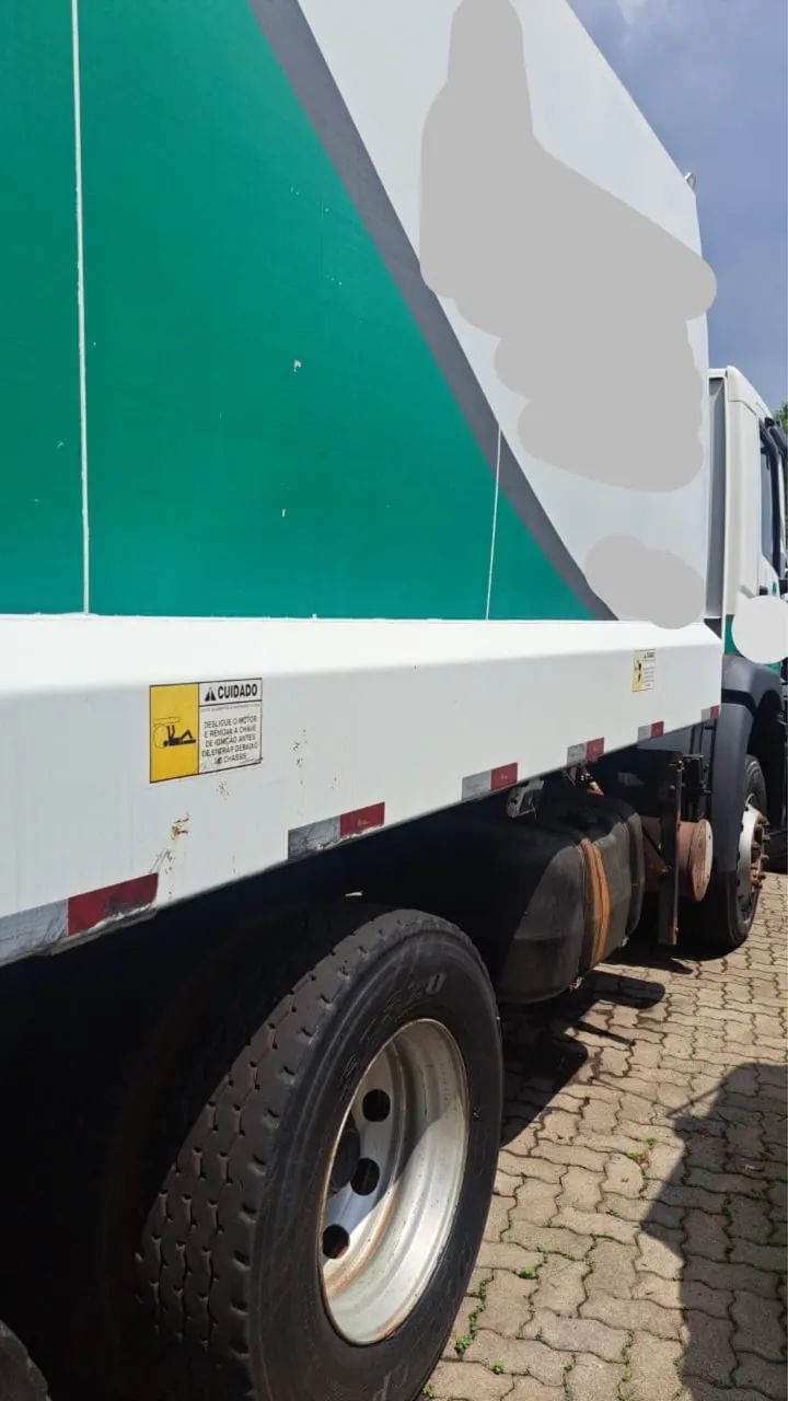Vw. 24 260. Consteletion truck compactador de lixo. Ano 2020.   - Foto 5
