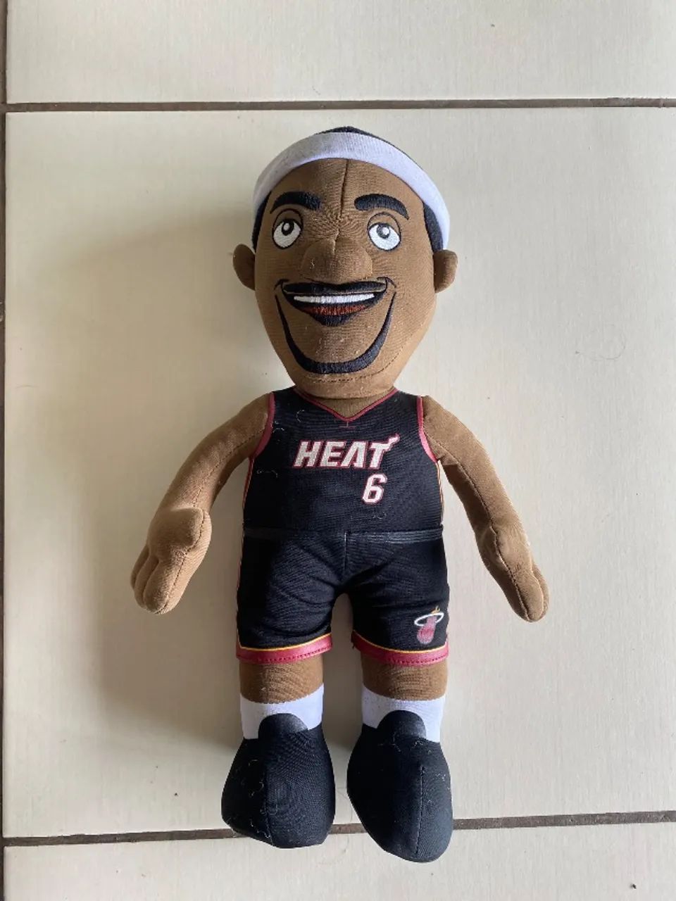 Lebron James - boneco 