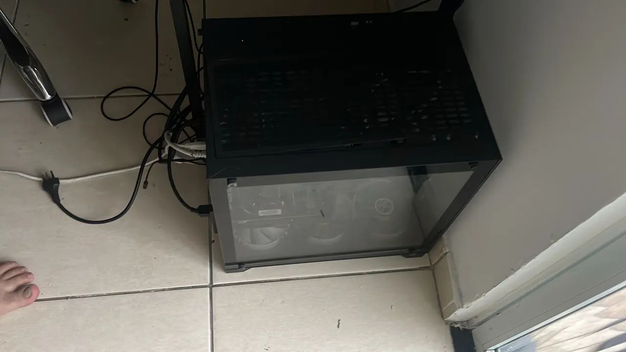 Pc gamer (roda todos os jogos ) - Foto 2