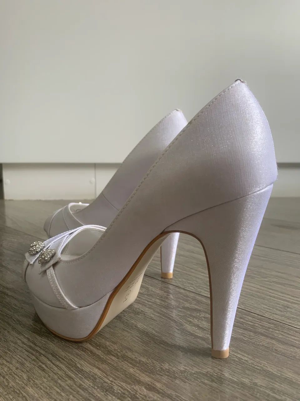Sapato noiva branco lindo e confortável tamanho 35 - Foto 5