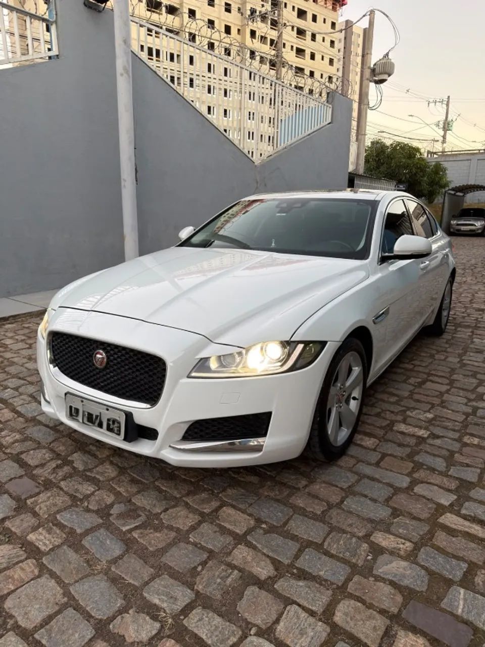 JAGUAR Xf 2.0 GTDI PRESTIGE 16V AUT. 2017