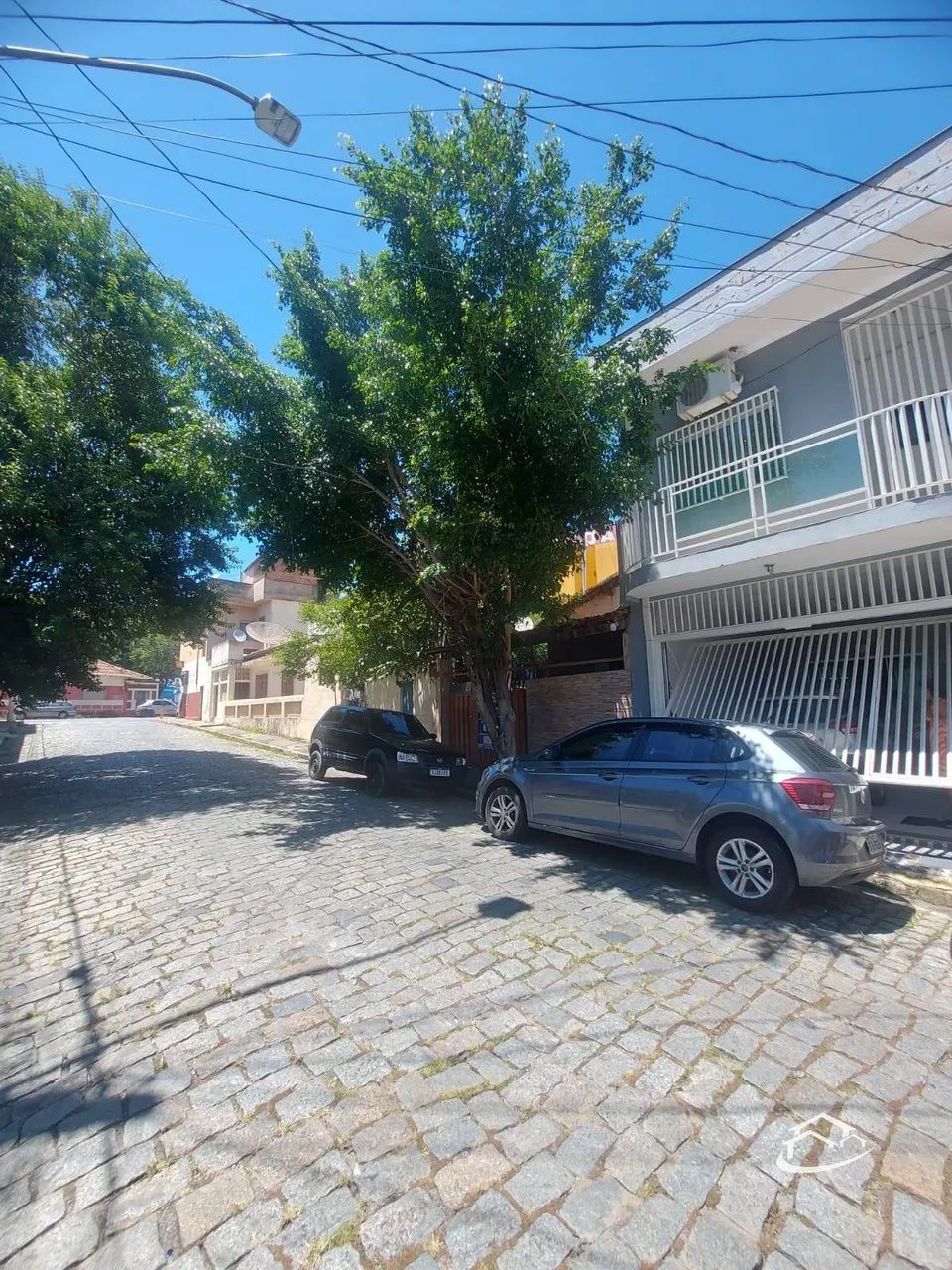 Sobrado próximo à Basílica de Aparecida à venda