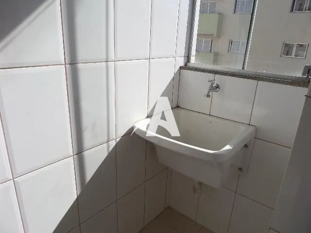 Aluguel Apartamento SANTA MÔNICA - Foto 5