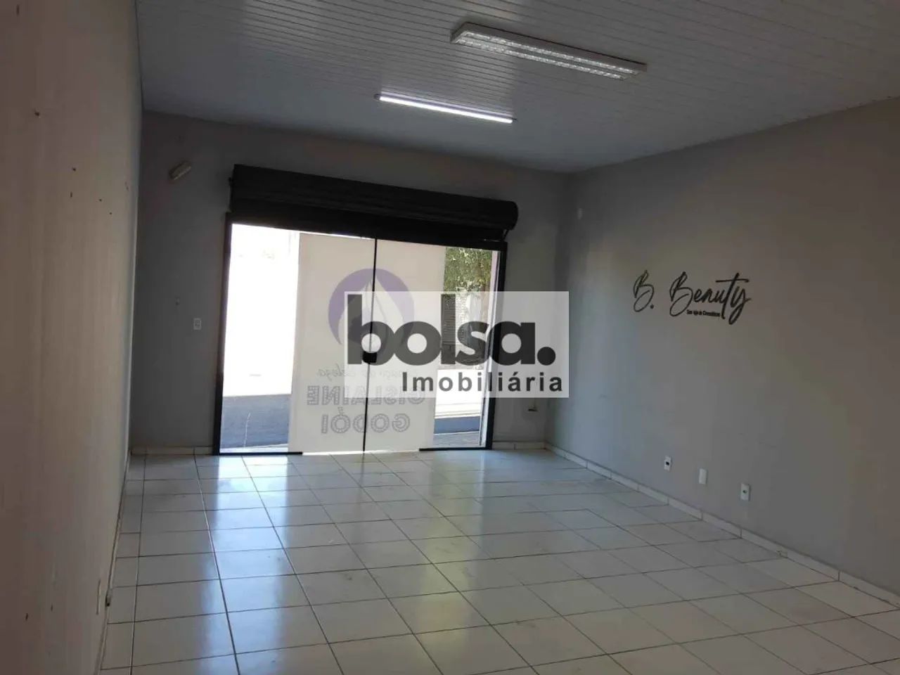 SALA COMERCIAL EM AGUDOS SP. ! ! - Foto 4
