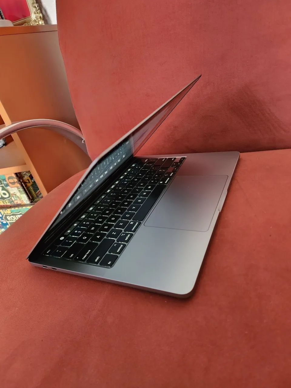 MacBook Pro 2020 i5 16gb 1TB SSD  - Foto 4
