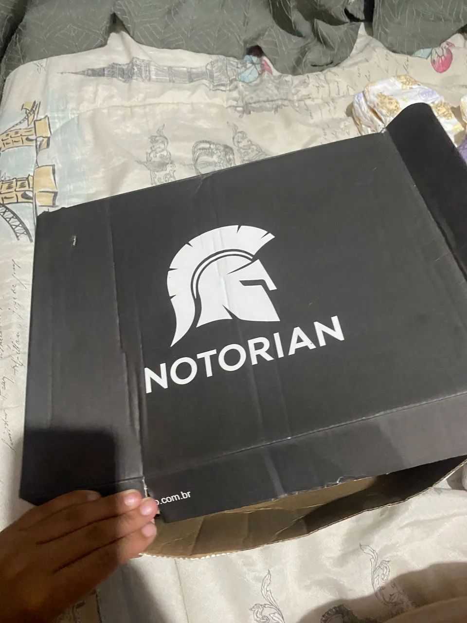 Bota notorian - Foto 5