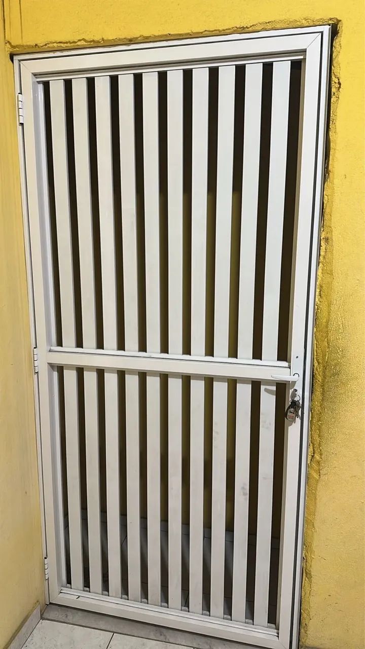 Portão de alumínio 432209811756830722