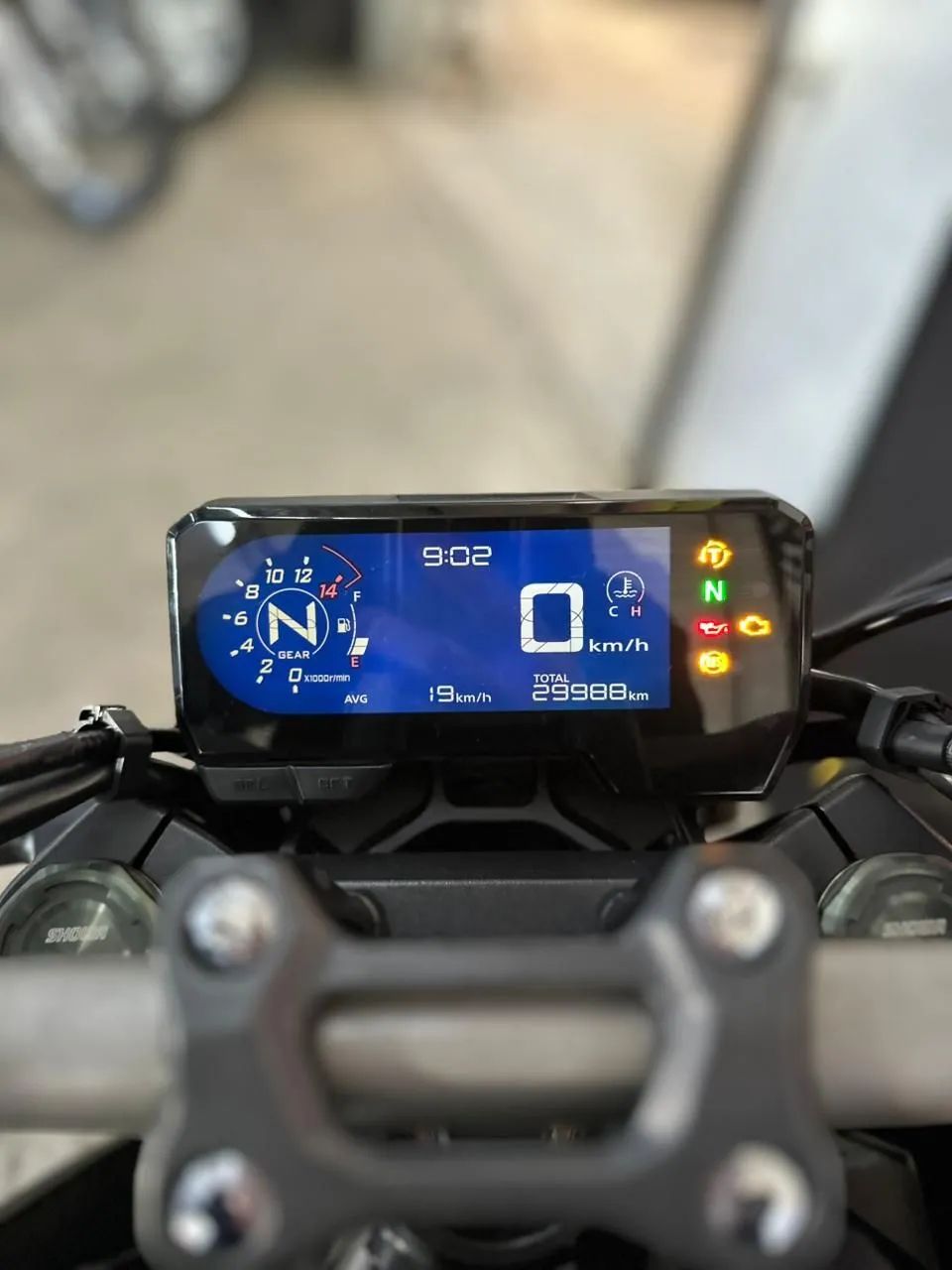 CB 650R - Foto 5