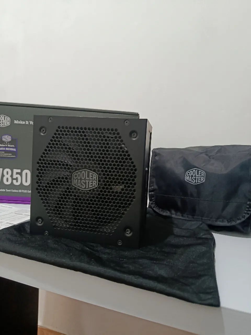 Fonte Cooler Master V850 V2 850W - COM DEFEITO - LEIA A DESCRIÇÃO - Foto 3