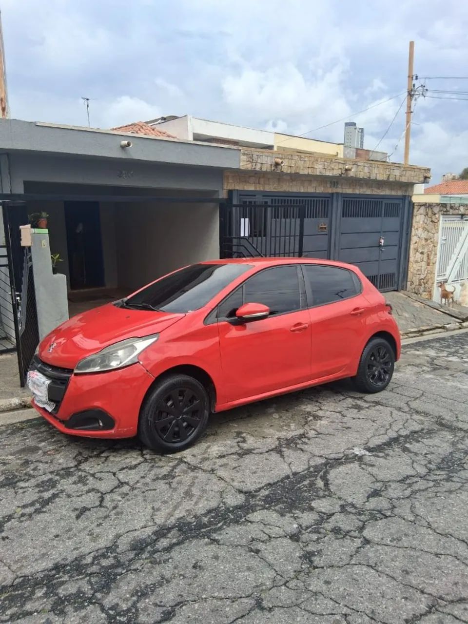 Peugeot 208 208 Active 1.2 Flex 12V 5p Mec. 2017