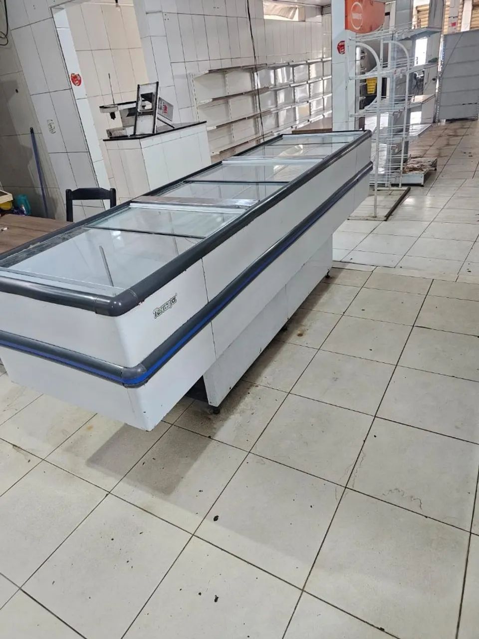Ilha refrigeradora com 6 portas, 3m de comprimento  - Foto 2