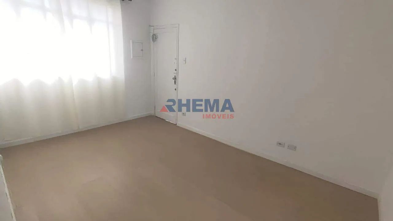 Apartamento Vila Belmiro com 2 Dormitórios Reformado - Foto 2