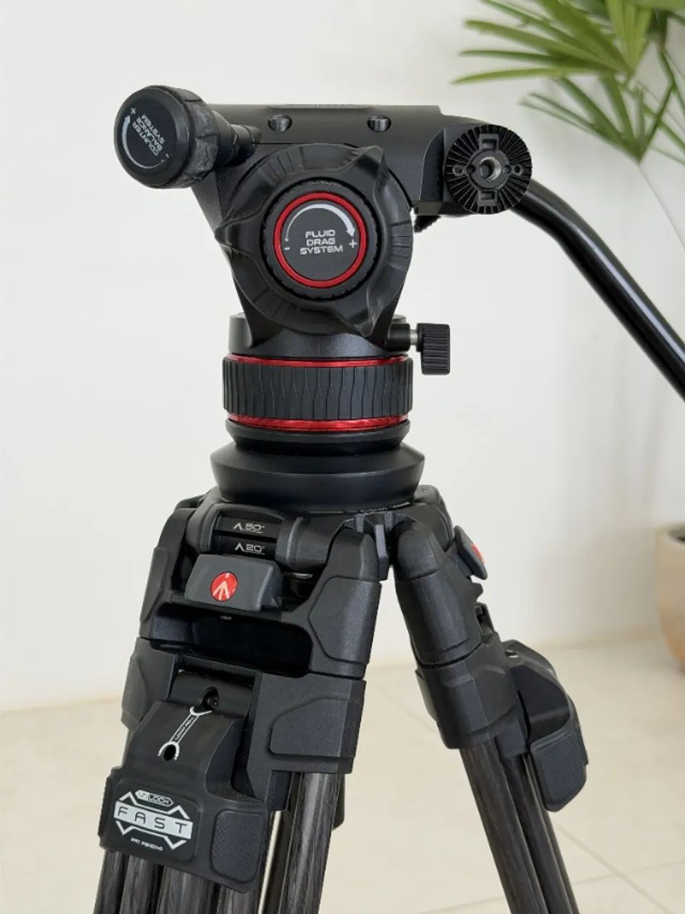 Tripe Manfrotto Com Cabeça Fluida Nitrotech 612 (mvh612ah