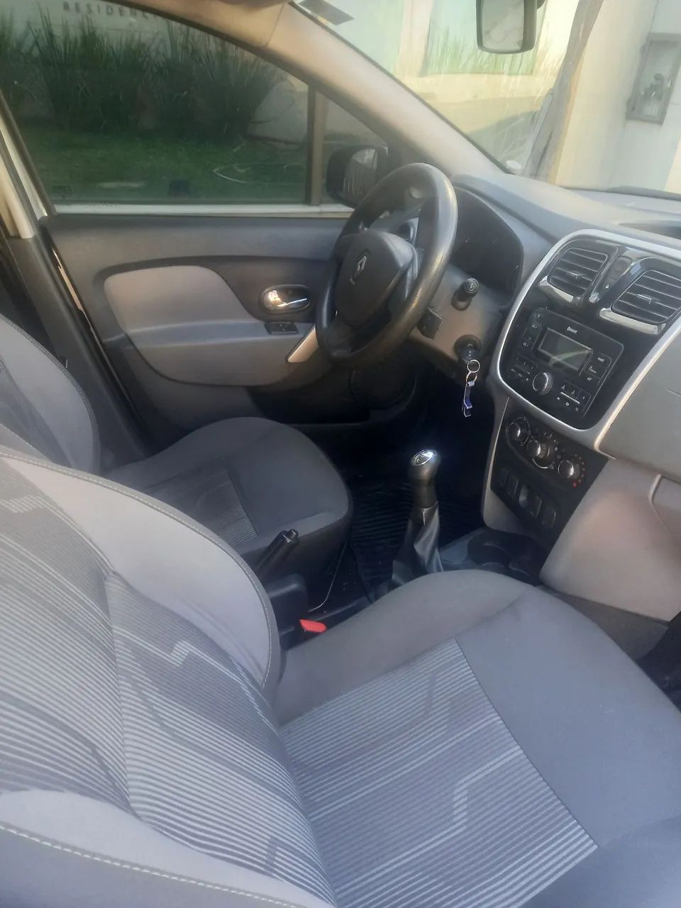 Renault Logan Expression Flex 1.6 16V 4P 2019 - Foto 2