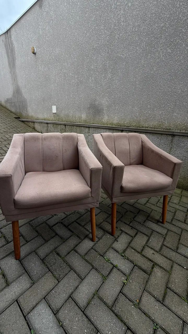 Par de Poltronas cor Cappuccino