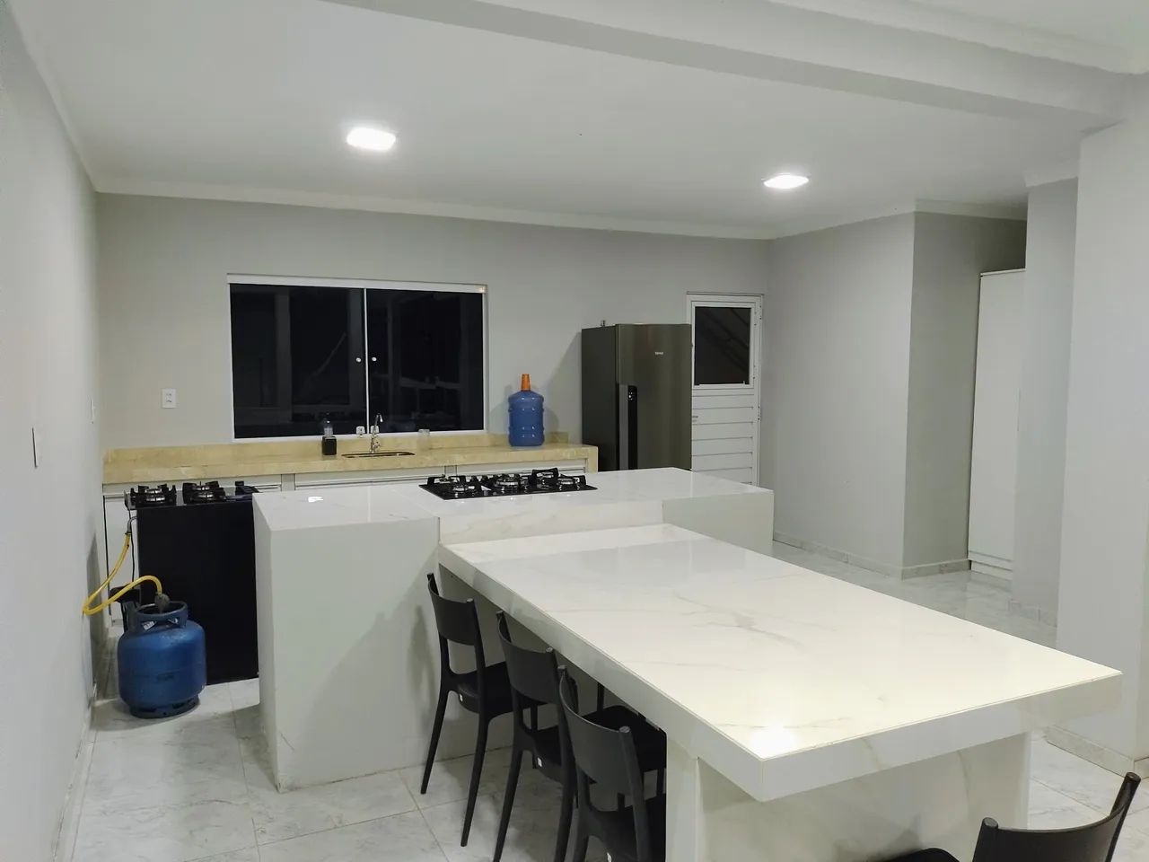 CASA ALUGUEL! TEMPORADA! E A Venda! 950.000,00 negociável. - Foto 3