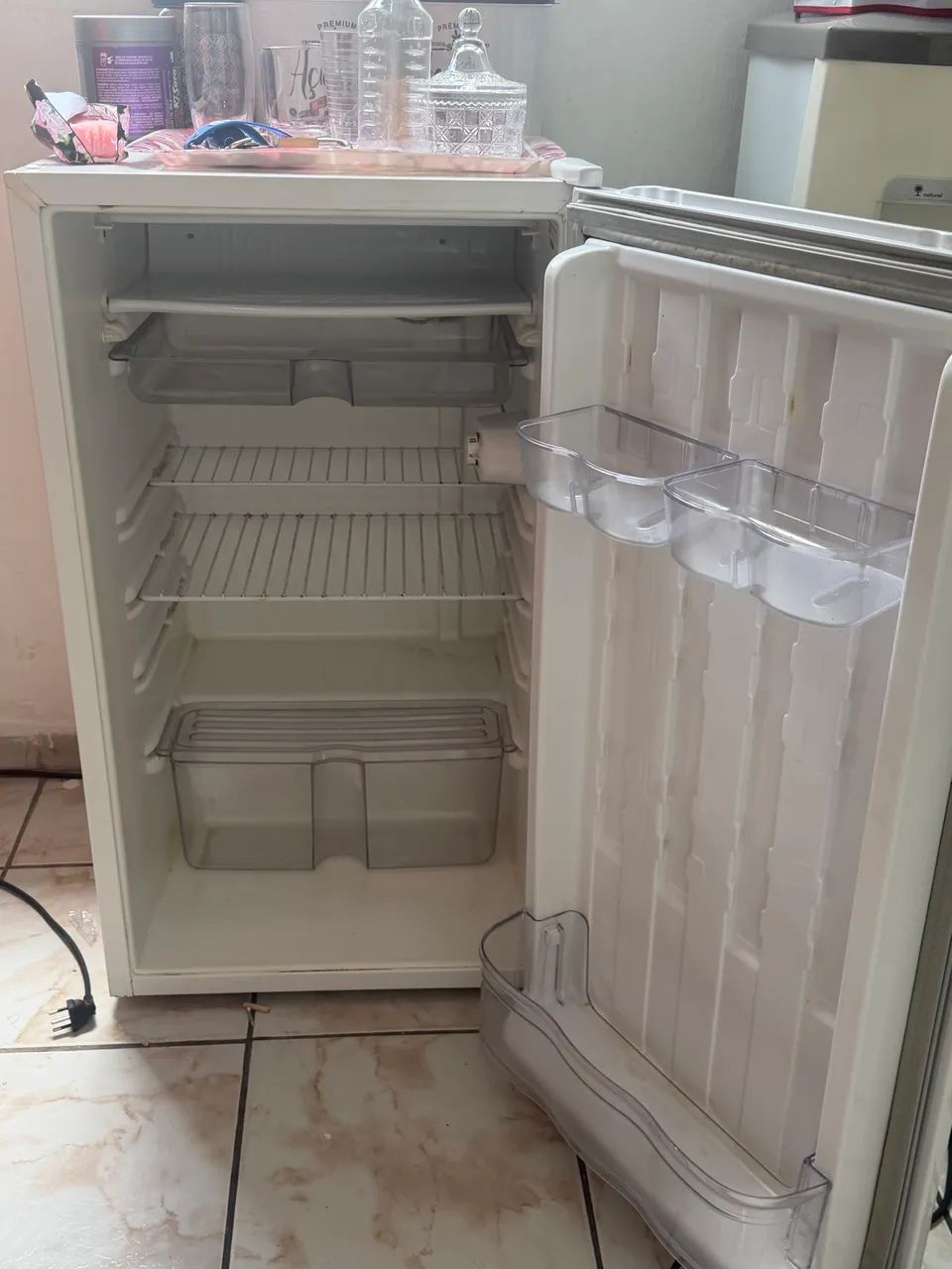 Frigobar cônsul 