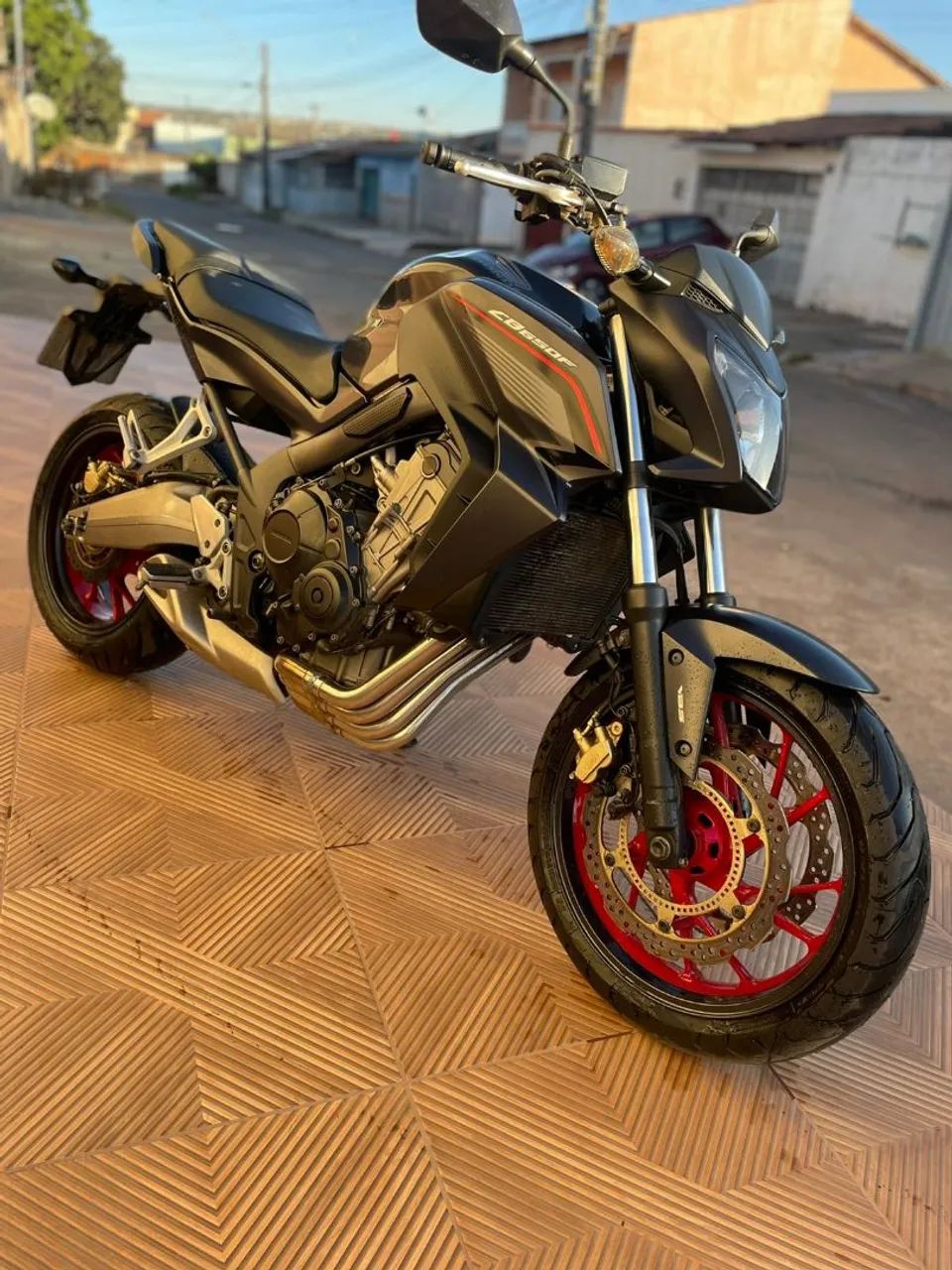 CB 650f