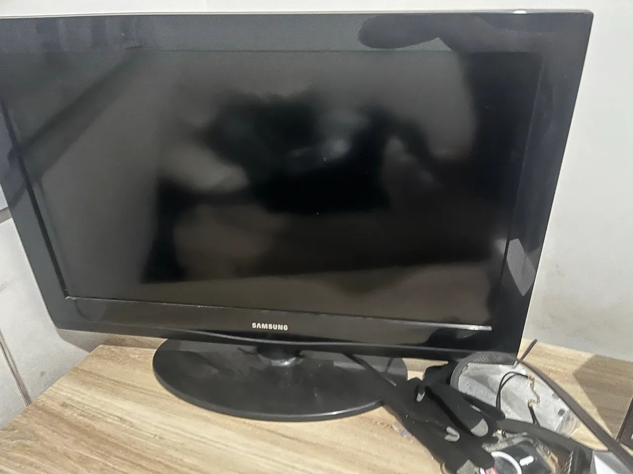 Tv semi nova 