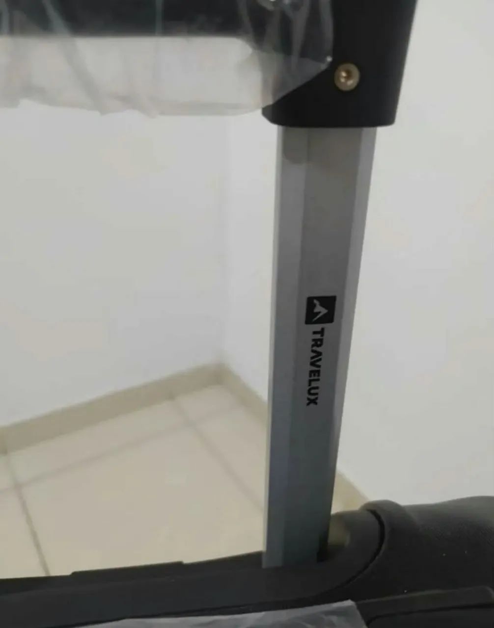 Mala 23kgs com expansível NOVA NUNCA USADA