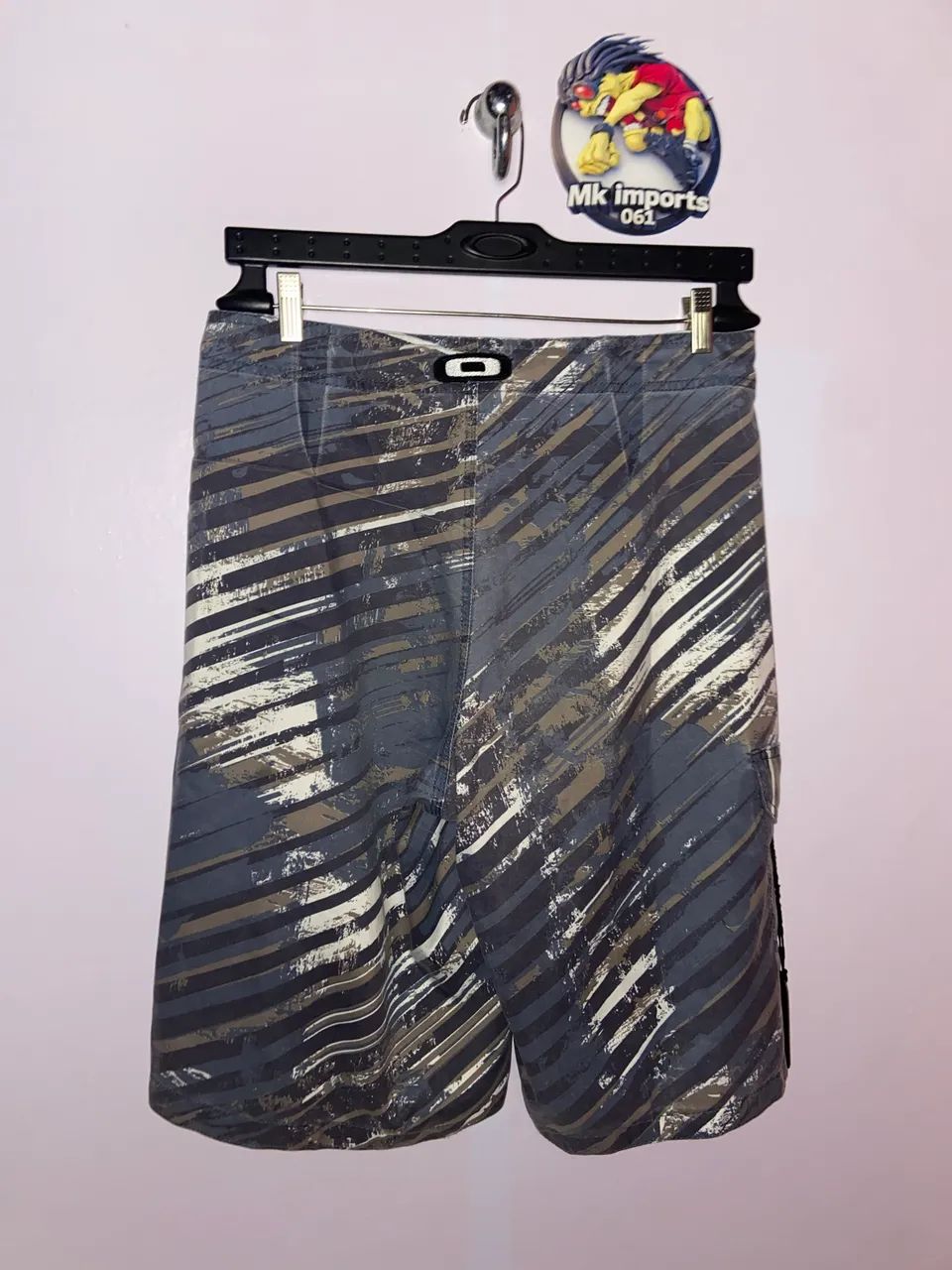 BOARDSHORT GASCAN COM PENTE OAKLEY - Foto 4