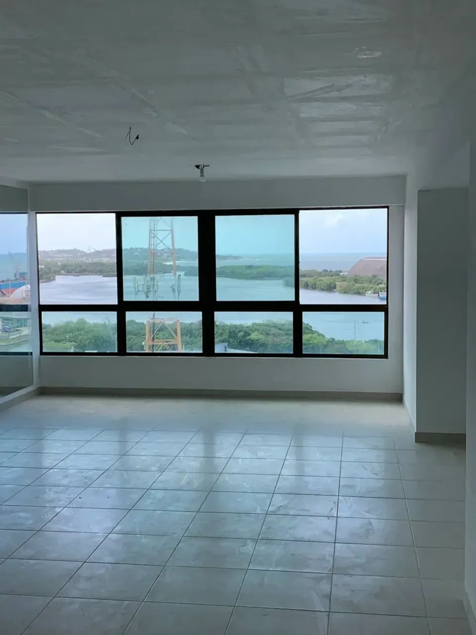 JARDINS DA AURORA | 176m² com 4 Suítes e Vista Privilegiada (EV)