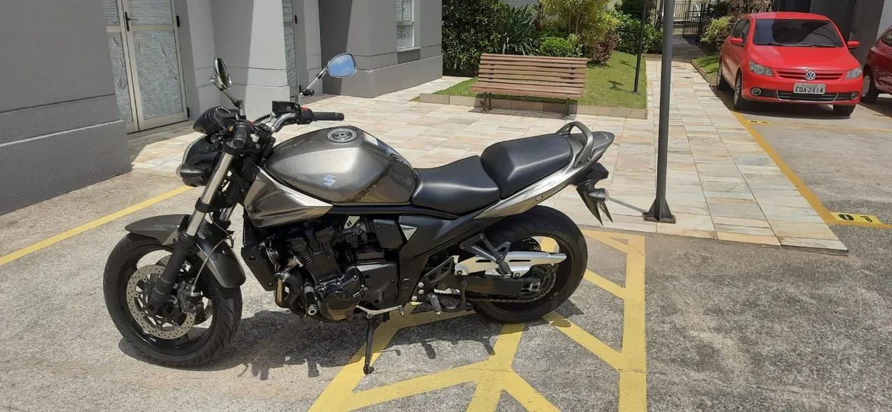 Bandit Suzuki - Foto 4