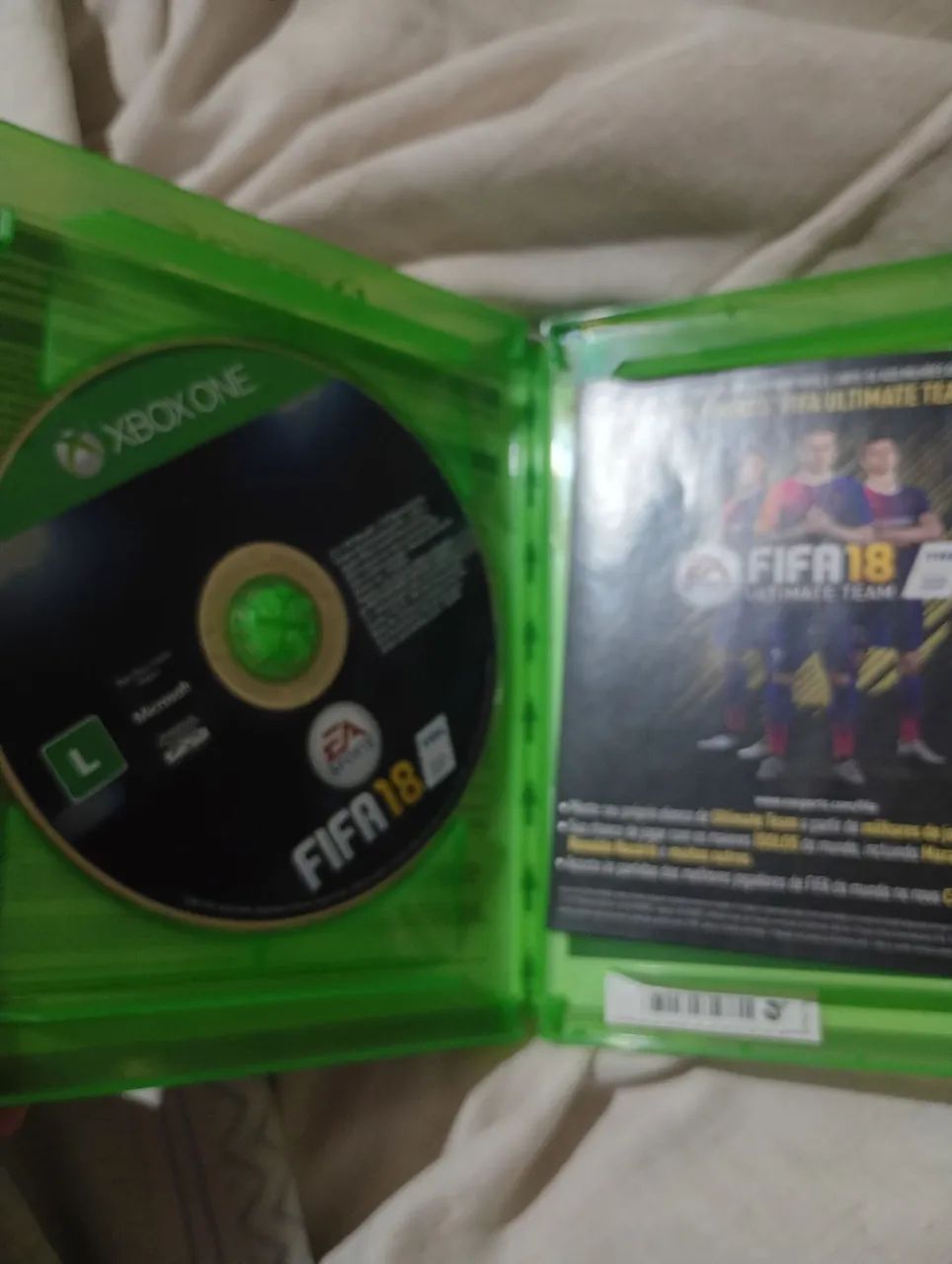 FIFA 18 XBOX ONE S - Foto 2