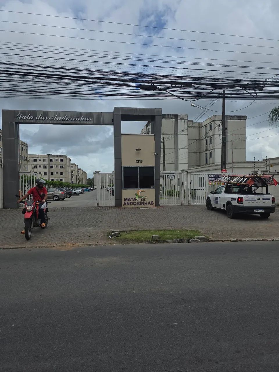 Mata das Andorinhas, MRV, 1°andar, 2 quartos e 2 vagas de garagem