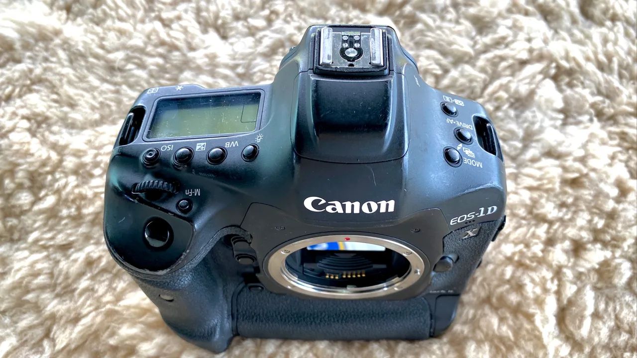 Câmera Cânon 1D X MarkII - Foto 2