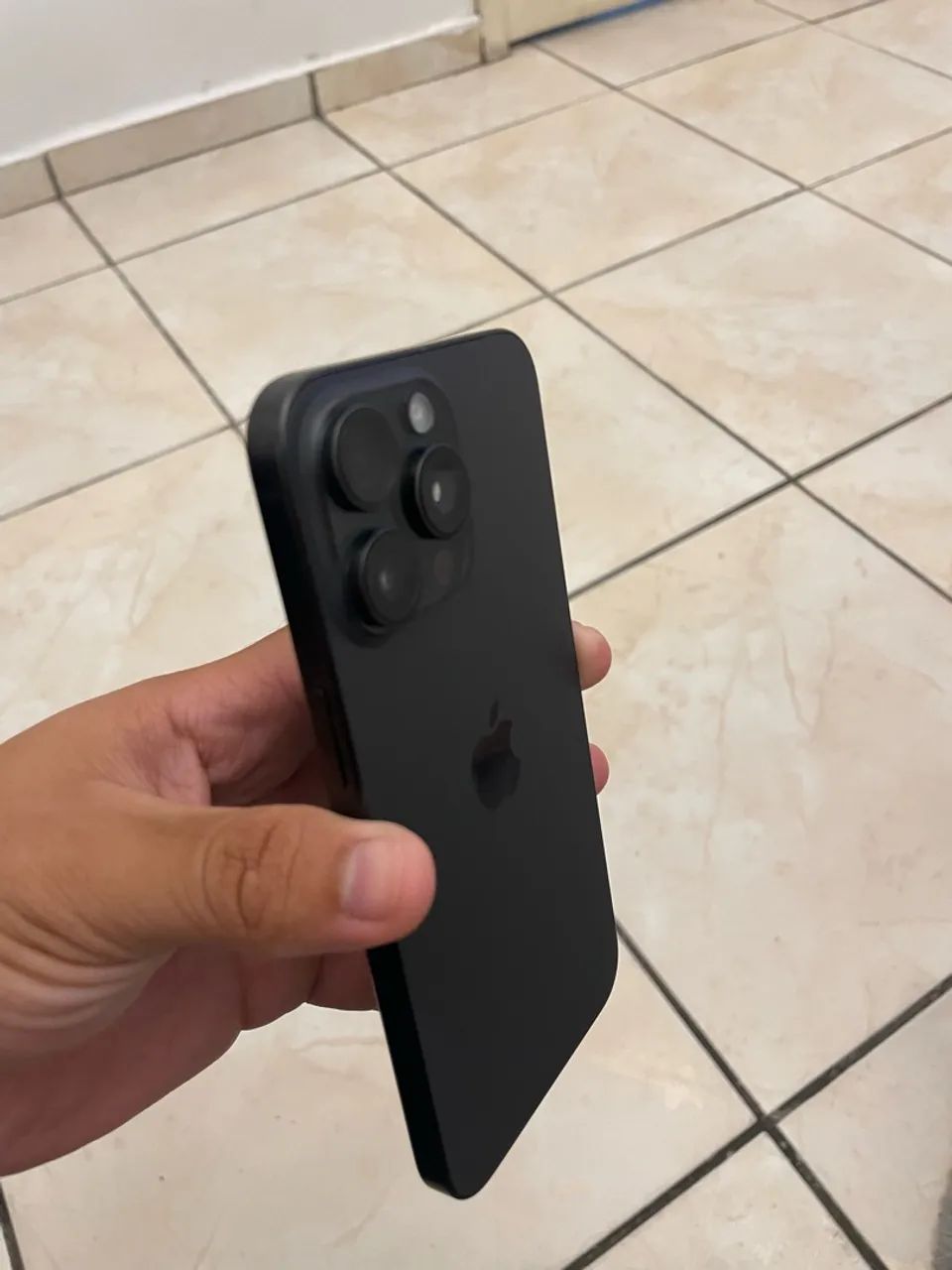 iPhone 15 Pro Max 512gb 88% bateria - Foto 4