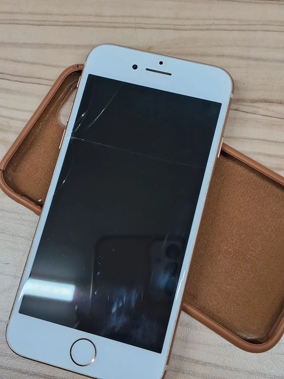 IPHONE 8  - Foto 3
