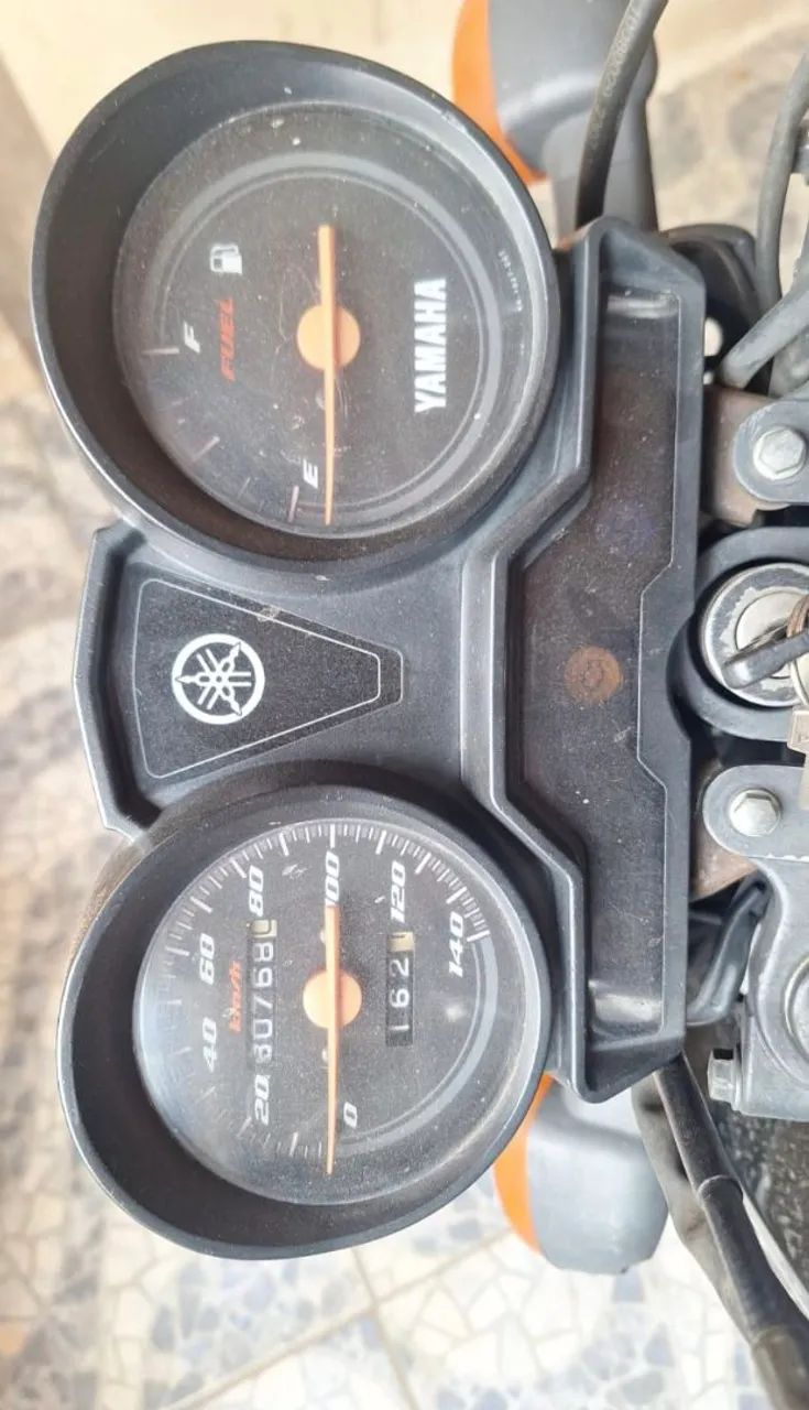 Vendo factor 125 cc 2011 - Foto 3