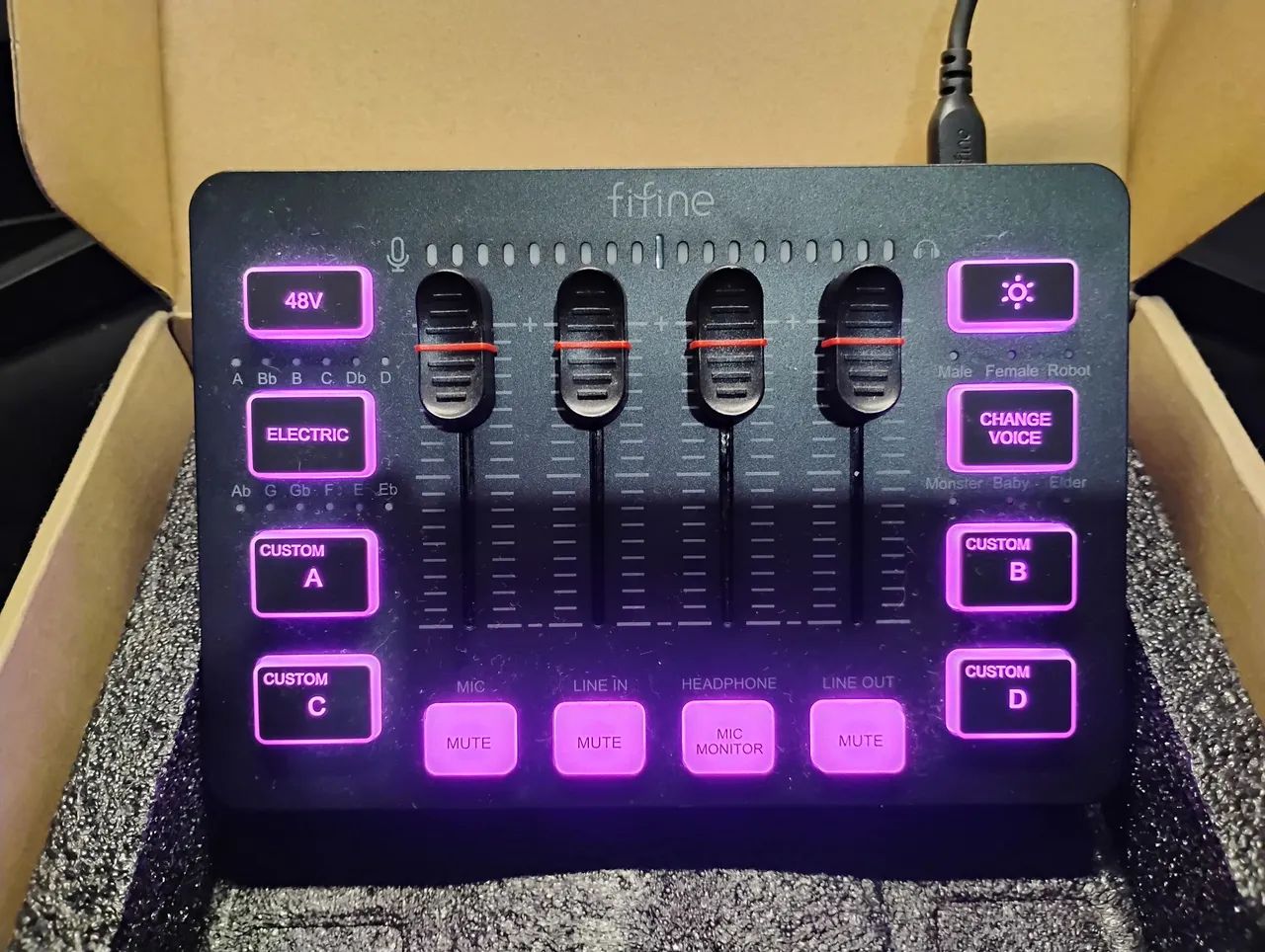 KIT FIFINE MICROFONE E MESA DE ÁUDIO  - Foto 3
