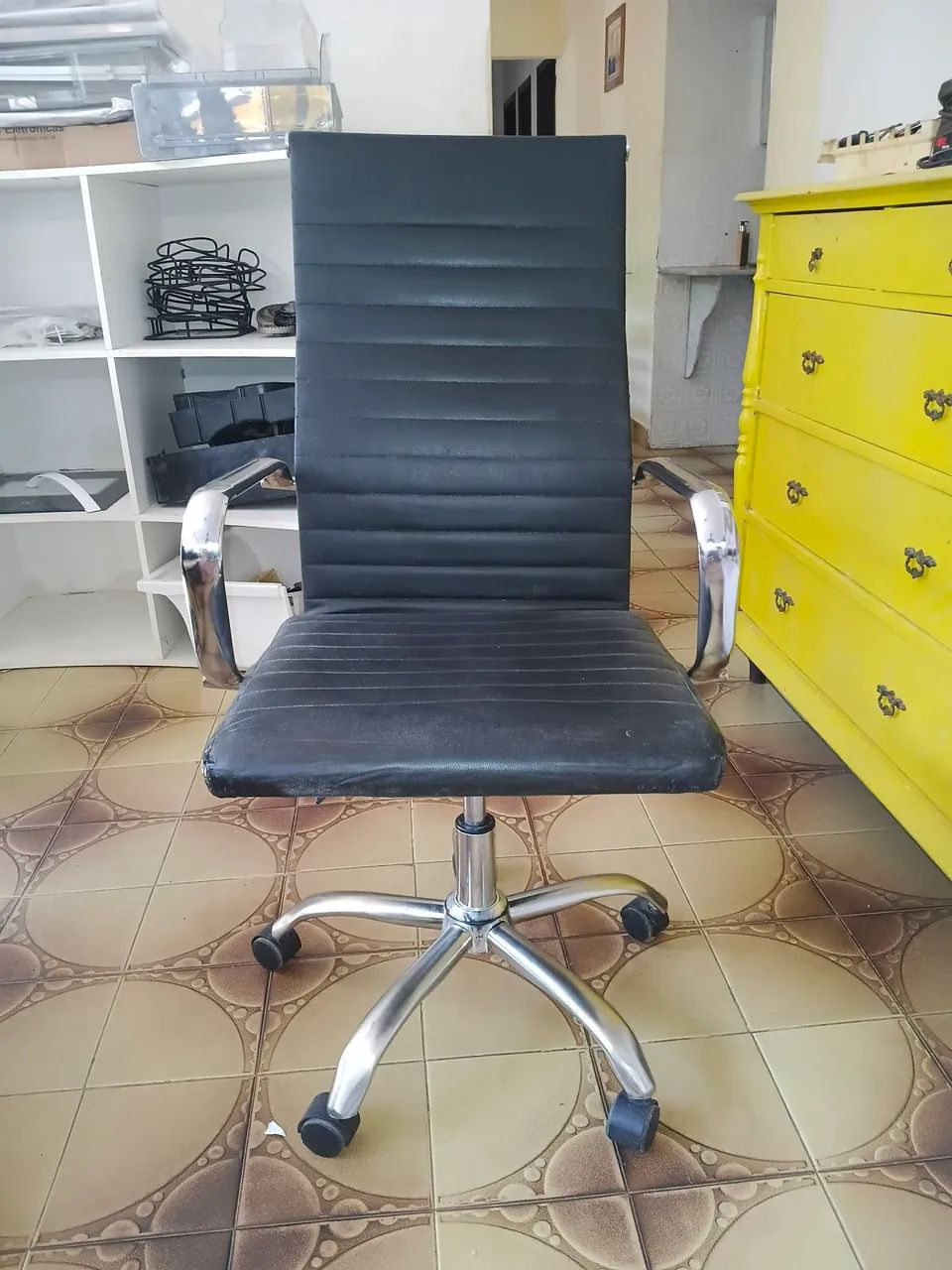Cadeira de escritório  - Foto 2