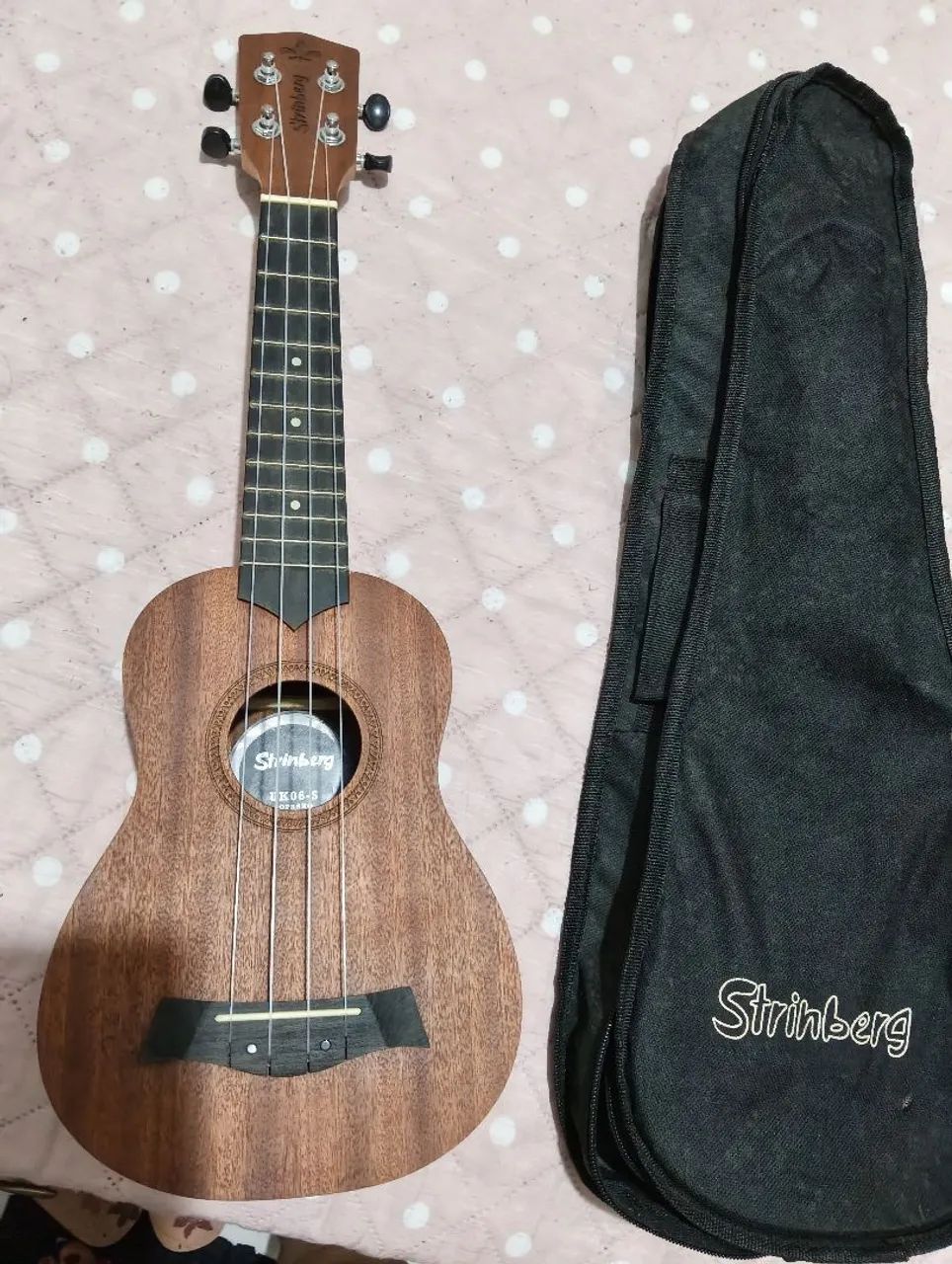 Instrumento Ukulele  - Foto 2