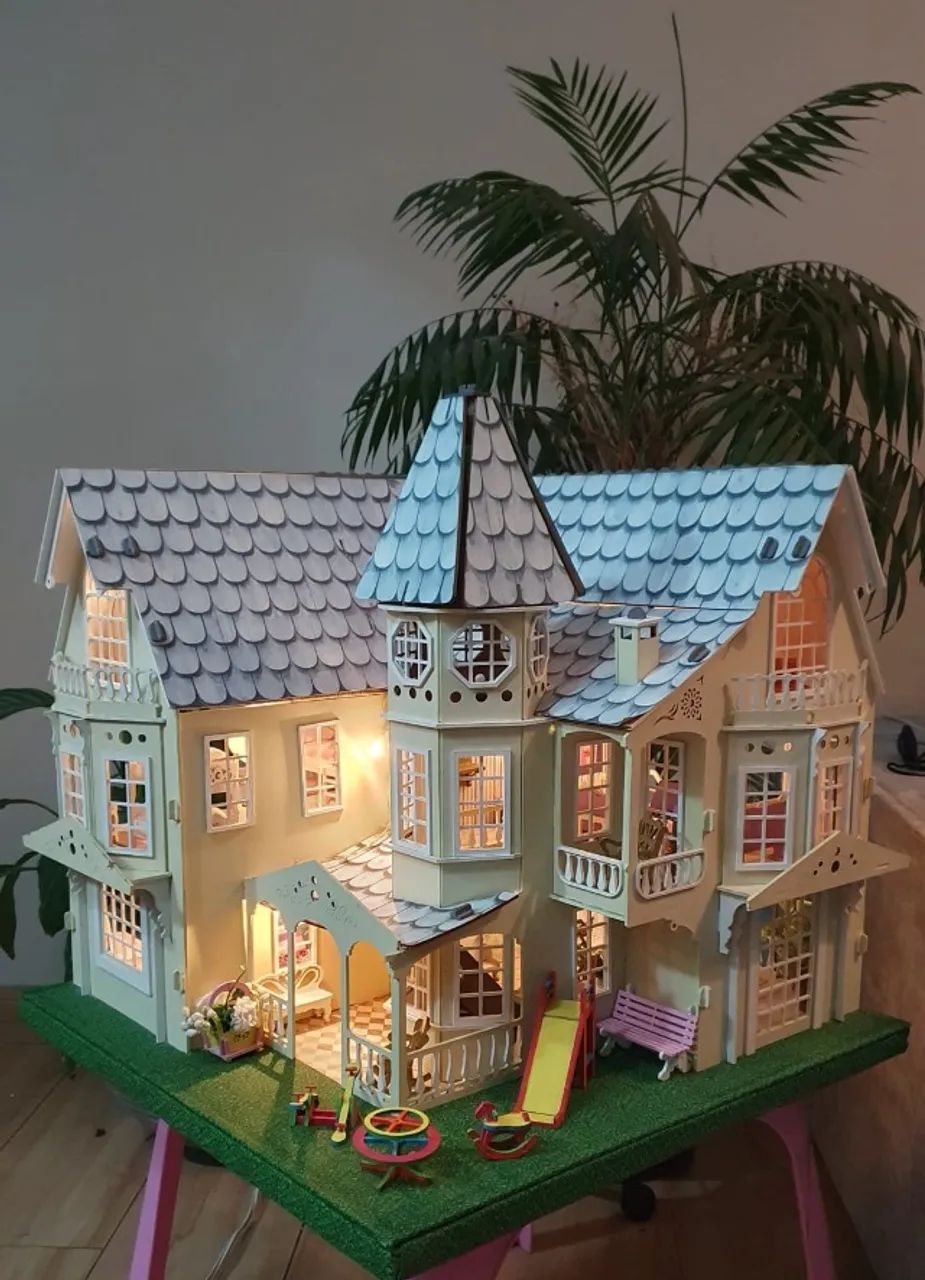 Casinha de Bonecas