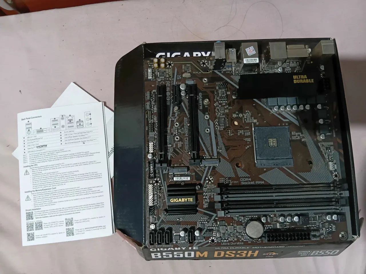 Placa mãe B550 Gigabyte - Foto 3