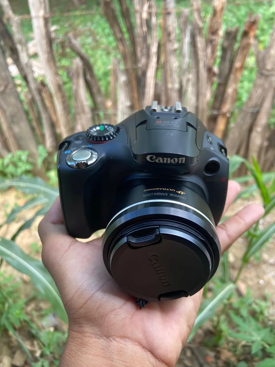 Vendo câmera fotográfica boa para eventos 65606296788098121