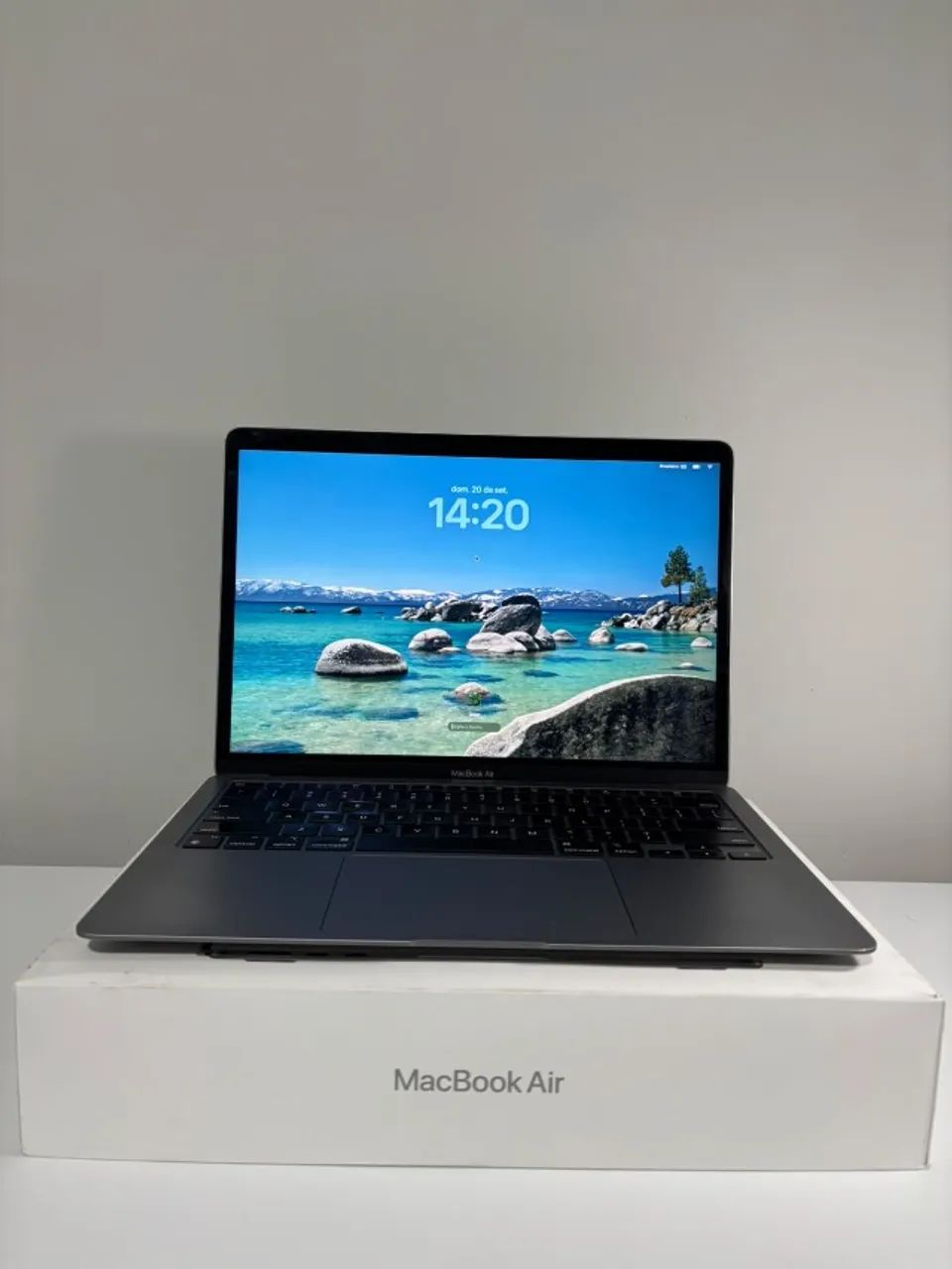 MacBook Air 2020 | Chip Apple M1 | 8GB RAM | 256GB SSD | Tela 13.3