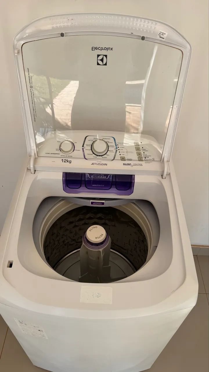 MÁQUINA DE LAVAR ELECTROLUX 12Kg - Foto 2