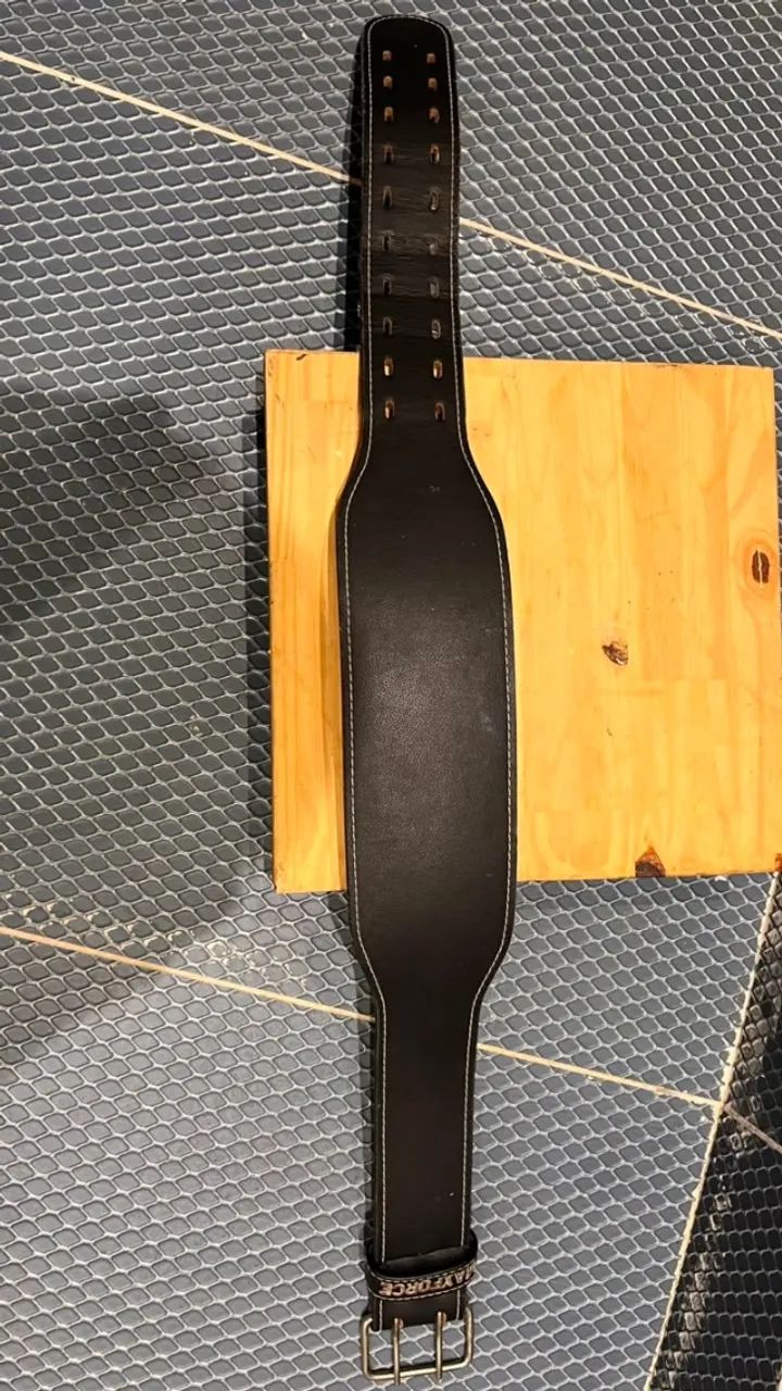 Cinturão De Couro Max Force M - 78cm à 96cm - Foto 4