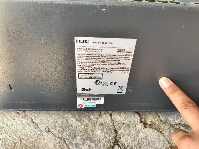 Switch H3C S3100-26TP-EI -;24 portas - Foto 2