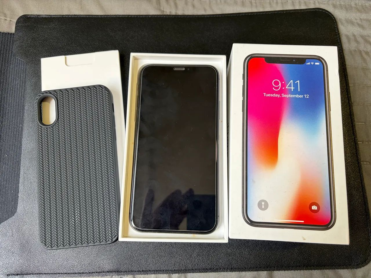iPhone X 256GB + Caixa + Acessórios (Bateria 100%) - Celulares e