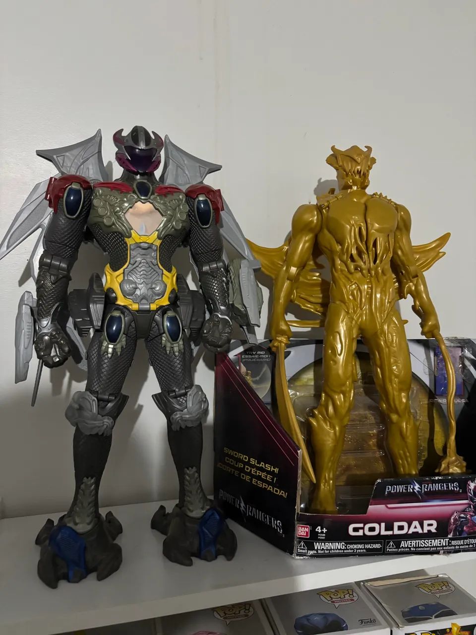 Vendo 2 Megazords Power Rangers 40 cm 