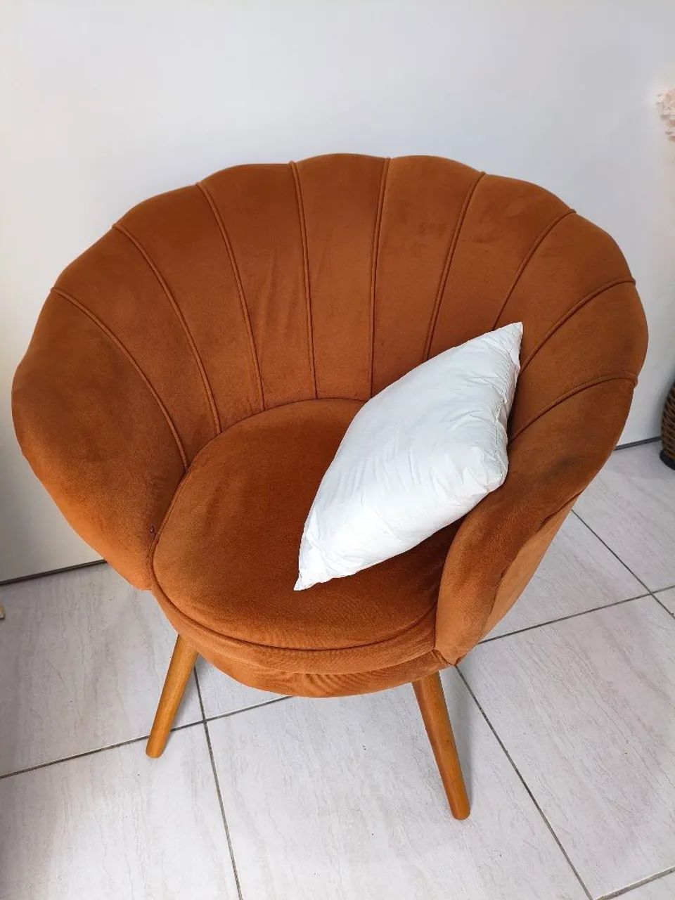 Poltrona Pétala Decorativa Veludo 